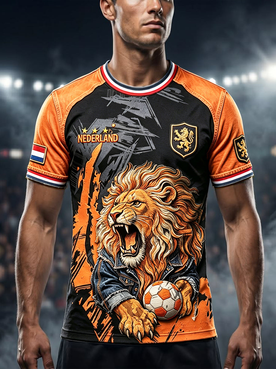 Zwart casual heren-T-shirt met Nederlandse voetbalprint in patchworkstijl met leeuwenmotief