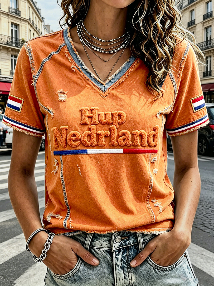 Oranje voetbalprint casual T-shirt met V-hals voor dames, Nederlandse vlag