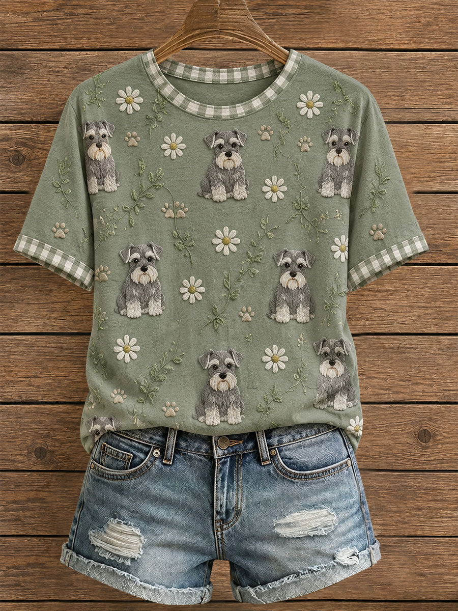 Dames T-shirt met bloemen en schnauzer