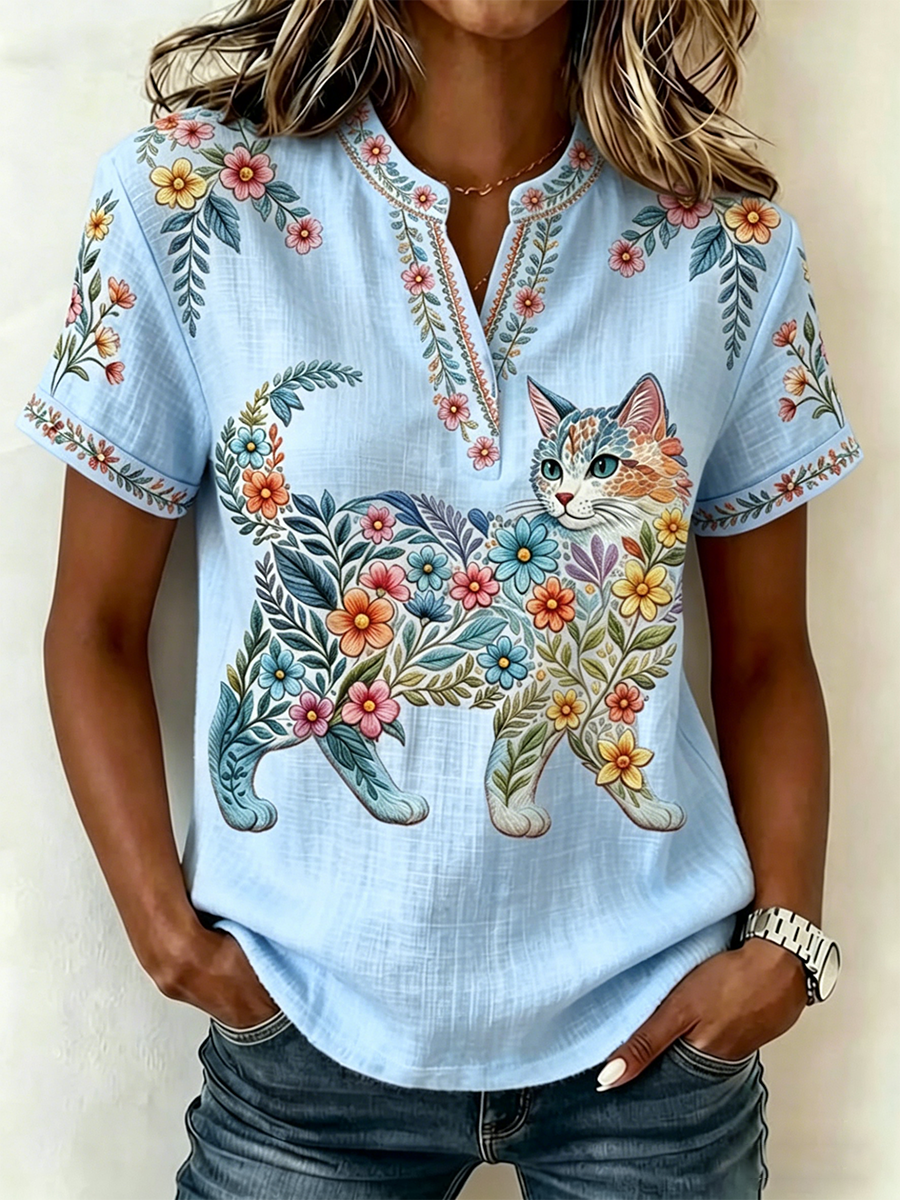 Damescasualtop met bloemen- en kattenprint en V-hals