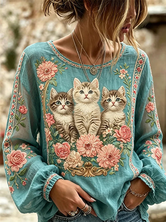 Damesshirt met kattenborduurwerk en print
