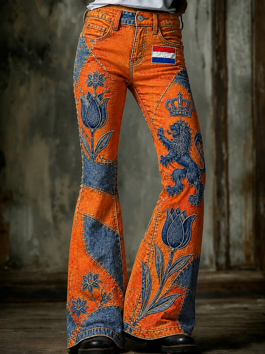 Geborduurde spijkerflaredbroek voor dames met leeuwen- en bloemenprint
