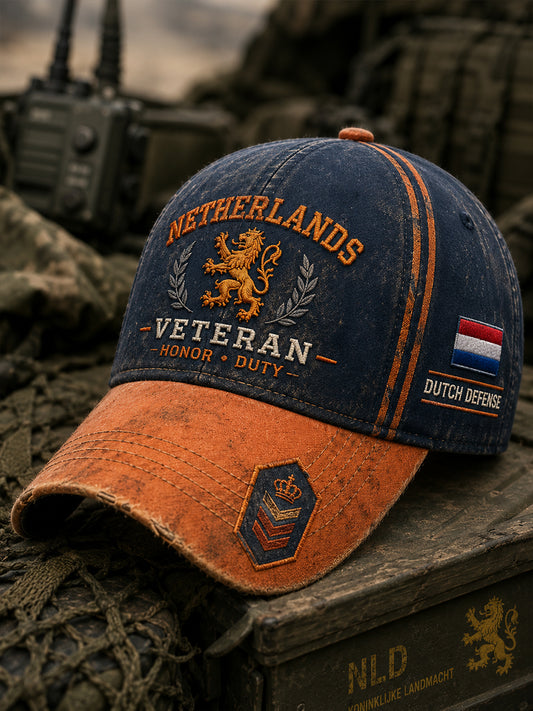 Muts met militaire print in vintagestijl