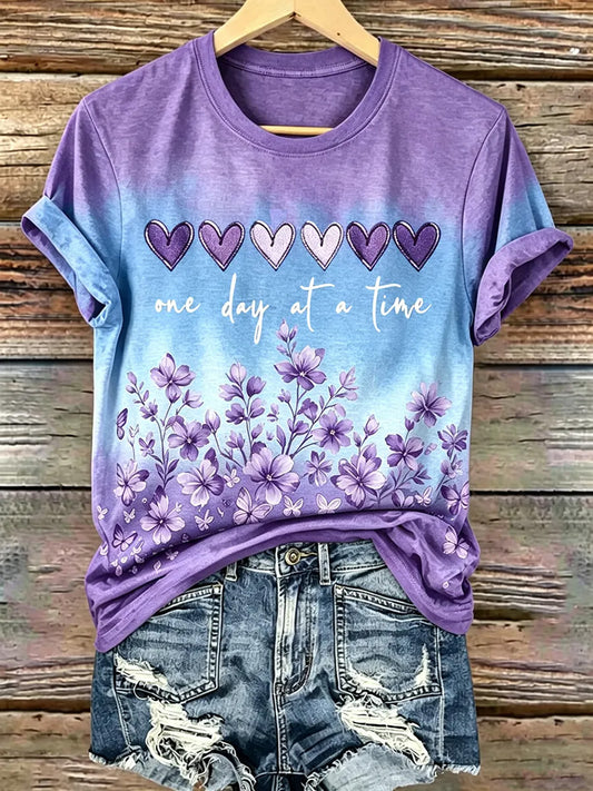 Paars bloemen- en Alzheimer-bewustzijnssupportprint-T-shirt voor dames