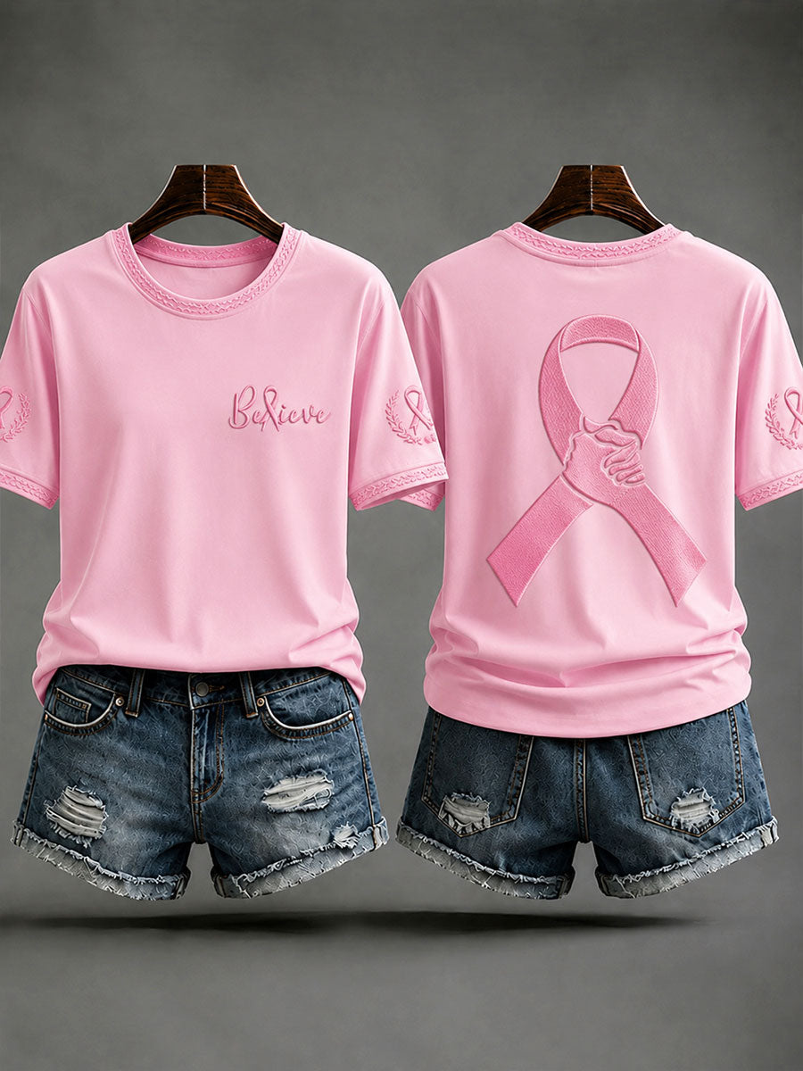Casual T-shirt voor borstkankerpreventie en -bewustwording met de tekst ‘Believe’ voor vrouwen