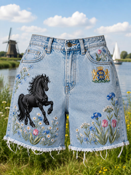 Damesspijkerkorte broek met stadsprint en dieren- en bloemenmotieven